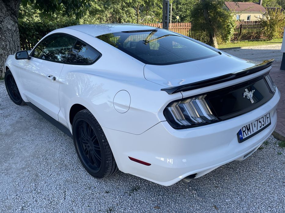 Ford Mustang 3.7 automat / 40.000km przebieg / bezwypadkowy / piękny / ZAMIANA NA BMW E30, e36, e38, e39, e92, focusa ST/RS 2013+ nie 2.3, 5.0