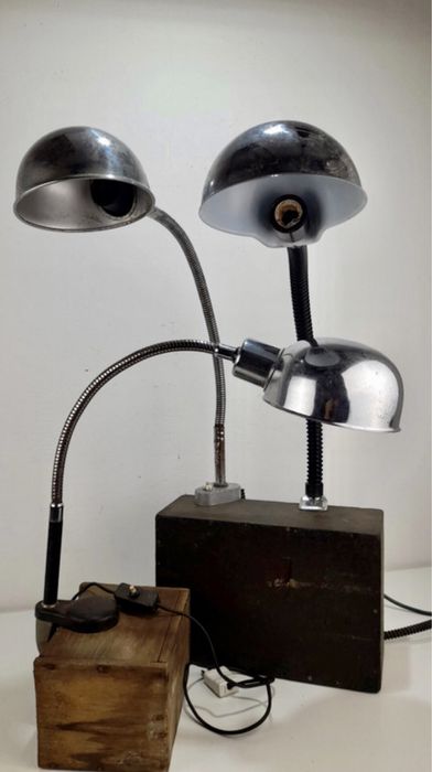 Candeeiros anos 50 em metal