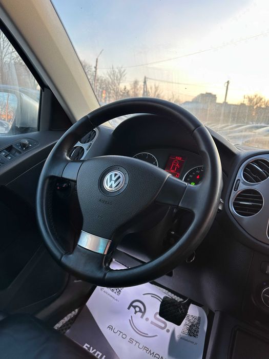 Продам Volkswagen Tiguan 2009 рік можлива розстрочка,кредит,обмін!