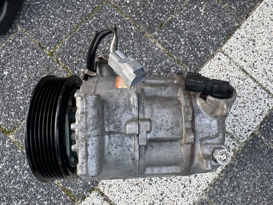 Sprężarka klimatyzacji Jeep cherokee