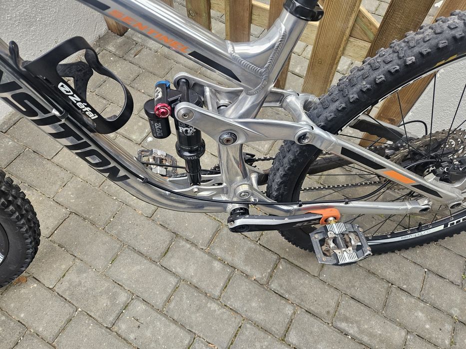 Bicicleta Enduro Transition Sentinel 29 Custom Raw