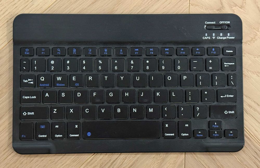 Klawiatura bezprzewodowa AGM PAD P1 Bluetooth do iPada / tabletu