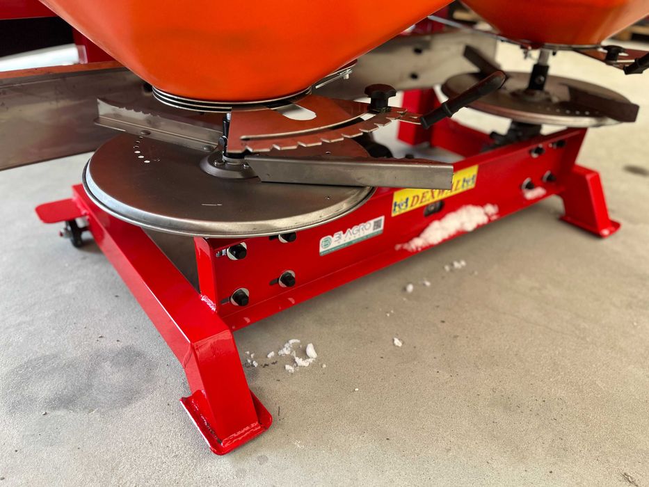 Rozsiewacz nawozów 600L 850kg DEXWAL dwutarczowy KŁOS Motyl -- RATY--