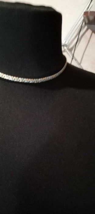 Продаеться   ланцюжок  з  мед золота .