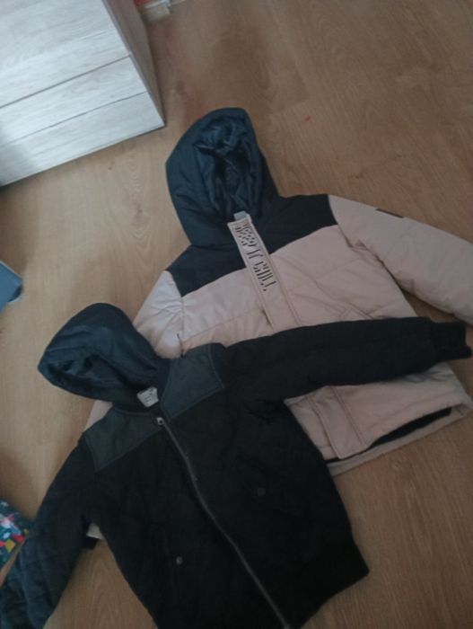 Oddam za darmo kurtki, bluzy