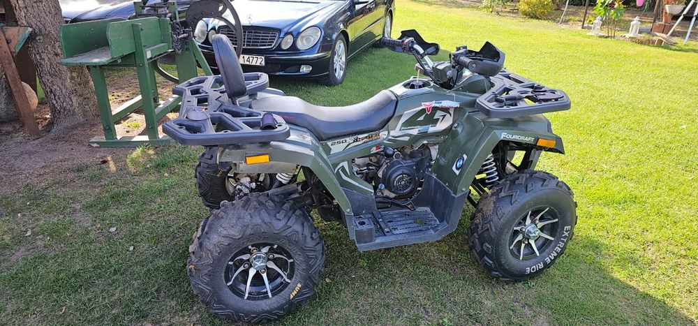 Quad Fourcraft ATA 175