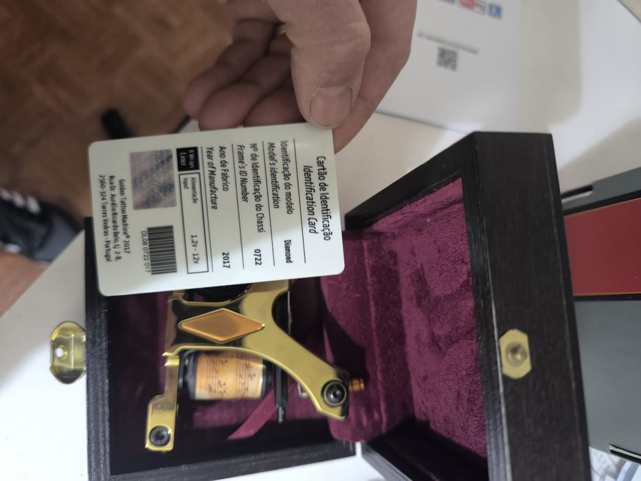 Maquina tattoo golden