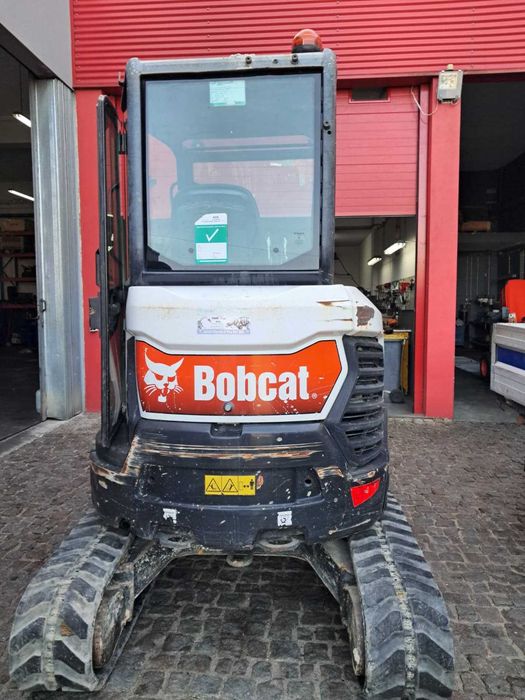 Mini Giratória Usada Bob Cat E27z