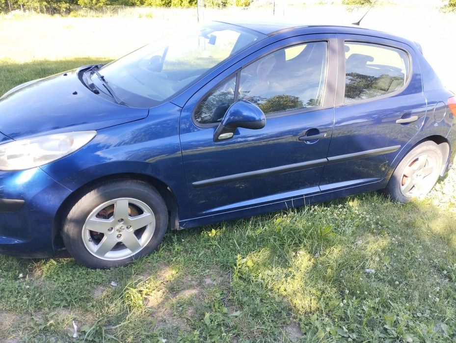 Peugeot 207 1.4 8v 53kW benzyna+gaz