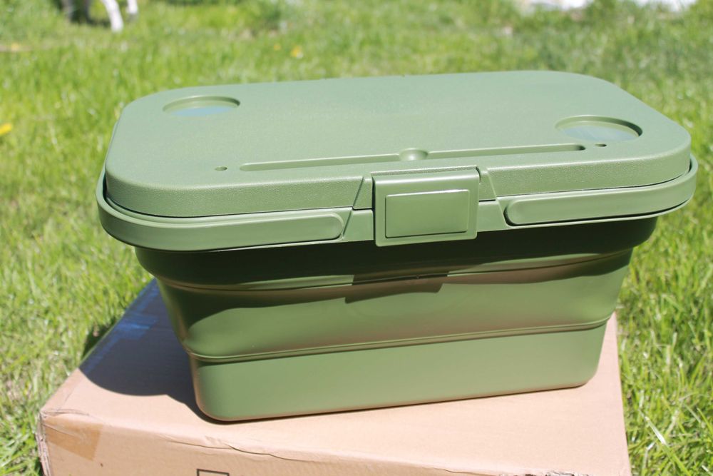 Практичний та складний кошик для пікніка