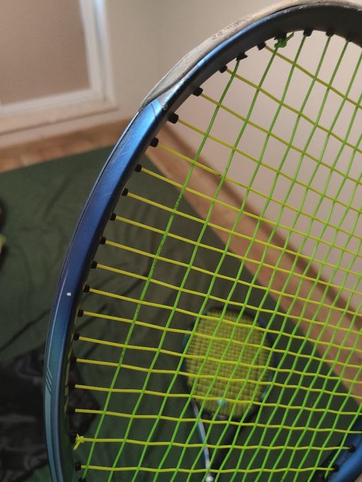 Sprzedam Rakiety Yonex Ezone 98 305g
