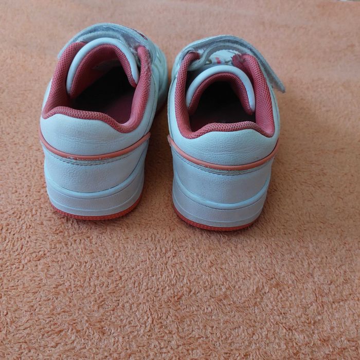 Кросівки для дівчинки