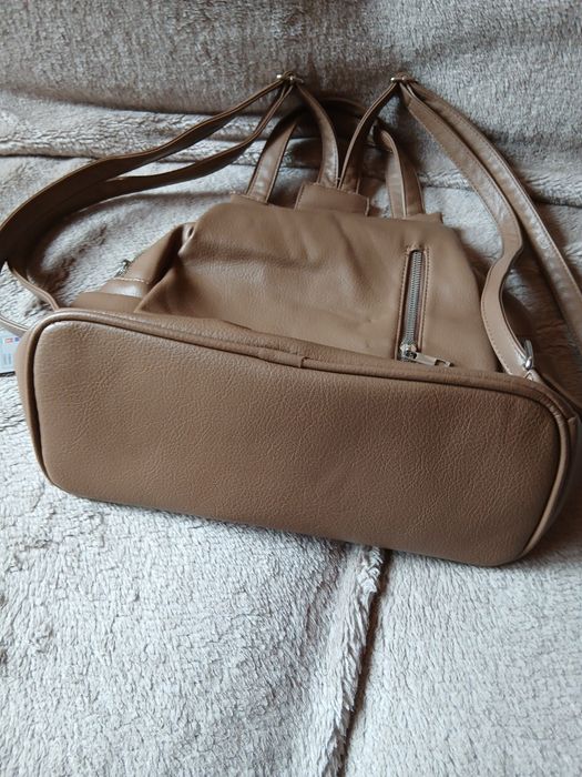 Plecak damski kolor karmel