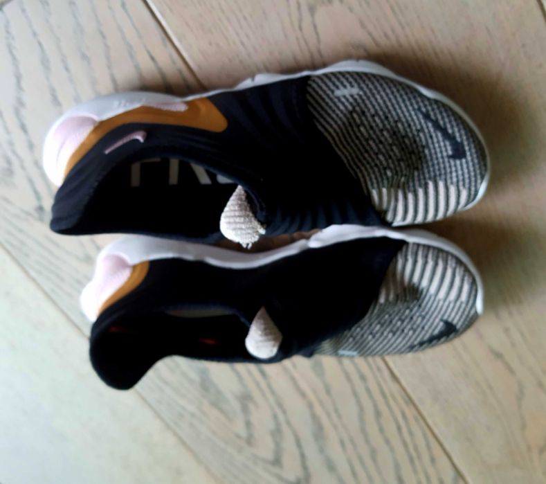 buty damskie NIKE rozmiar 35 36 oryginalne dla dziewczynki