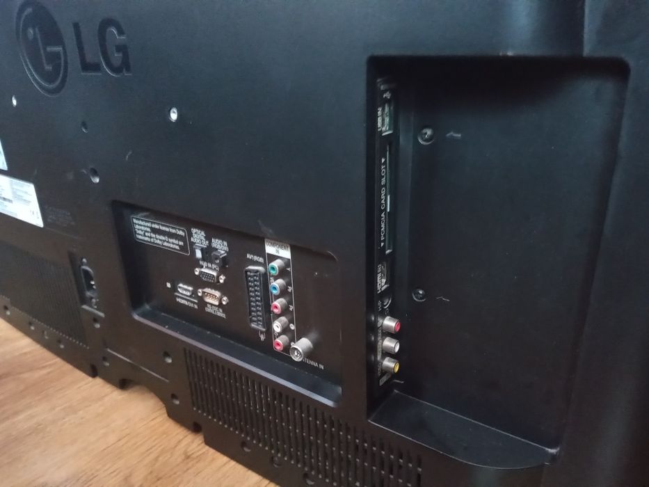 Telewizor LG + dekoder DVB-T2