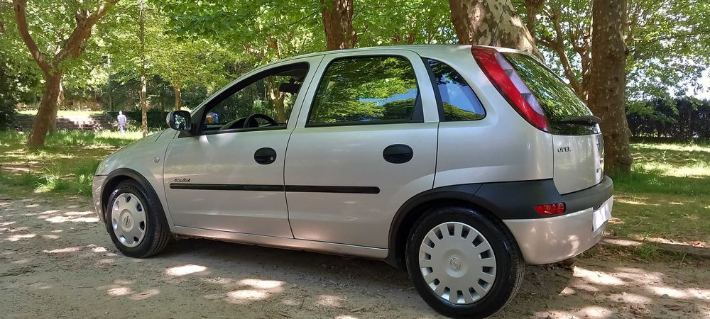 Opel corsa 1.2 111 mil km ler anuncio P.f.