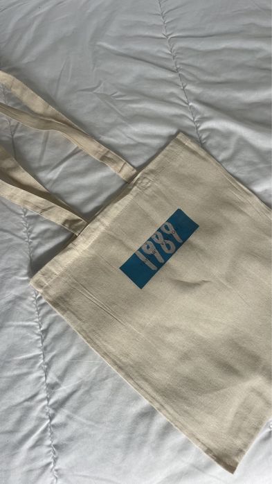 Taylor Swift 1989 tote bag
