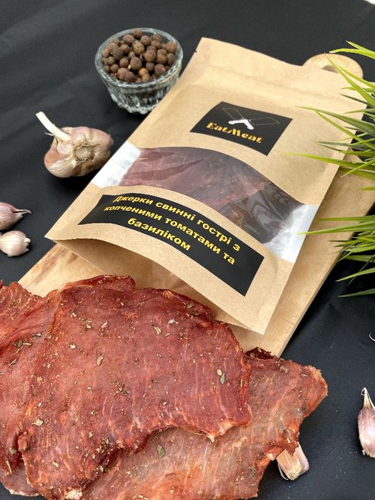 Джерки, кабаноси, м'ясні снеки, закуска до пива