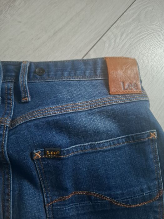 Spodnie damskie jeansowe Lee 25/33