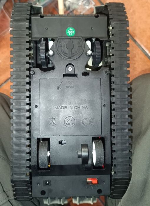 Czołg zdalnie sterowany na pilota R/C  tank 6