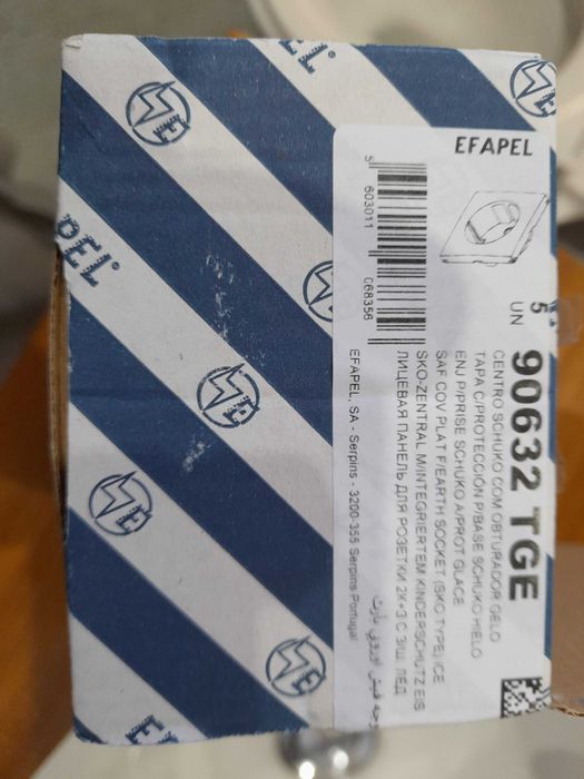 Material eletrico - EFAPEL novo