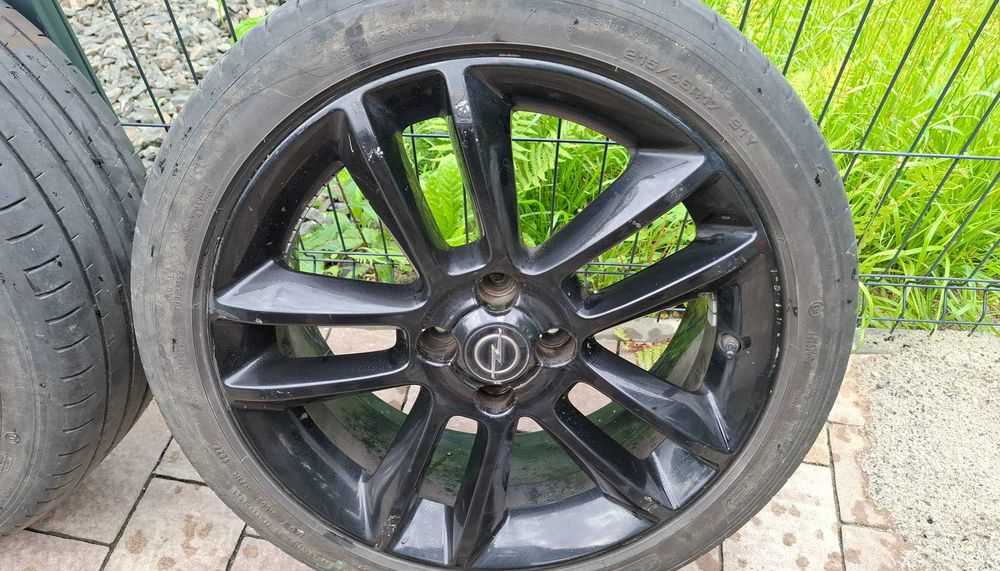 Alufelgi 17 Opel czarne plus opony