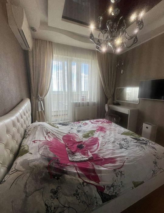 Аренда 3к.кв. 130 кв.м. Новострой ЖК « Монте Плаза», пр.Науки, 45/3.