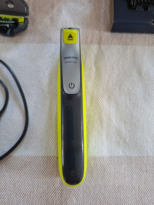 Trymer oneblade philips QP2734