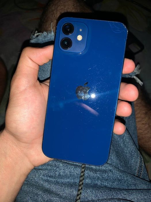 Iphone 12,с коробкой на 64гб.