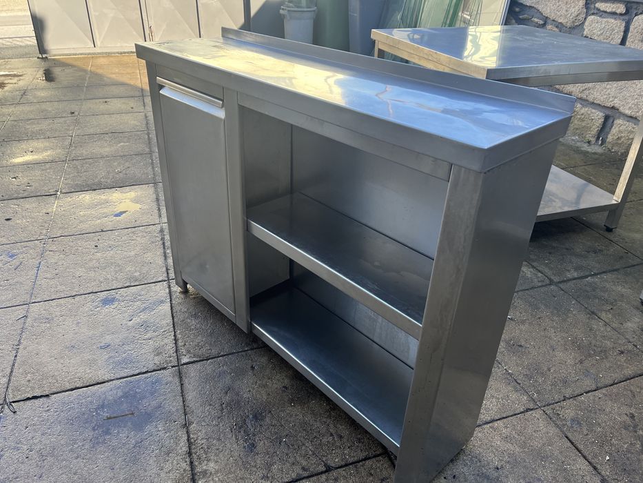 Escaparate Aço Inox com gaveta 1.15mt x 30cm