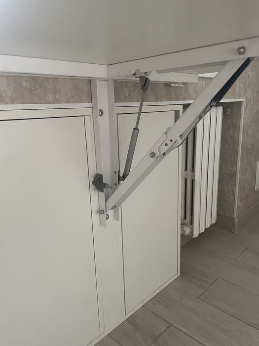 Стол раскладной со столешницей