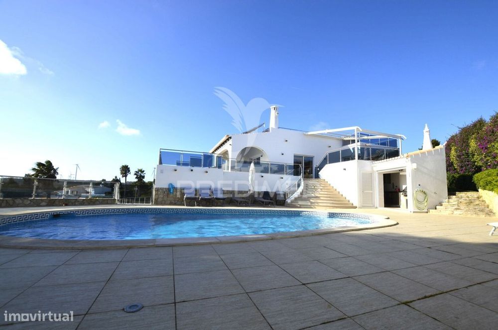 MORADIA DE LUXO T5 no fabuloso Golfe Santo António Resort