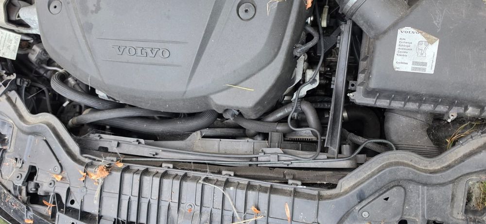 Volvo S60 uszkodzone