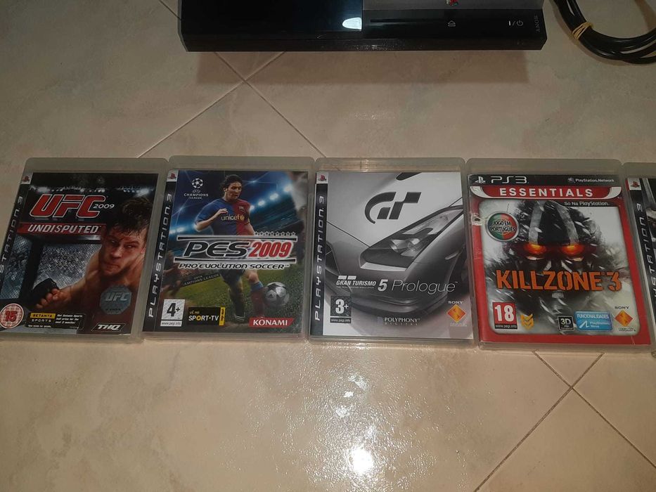 PS3 com 7 Jogos e 1 comando sony original