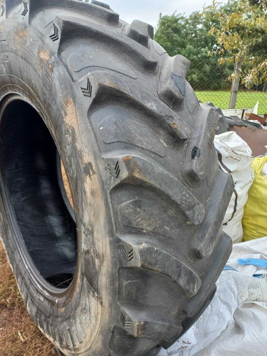 Sprzedam opony rolnicze