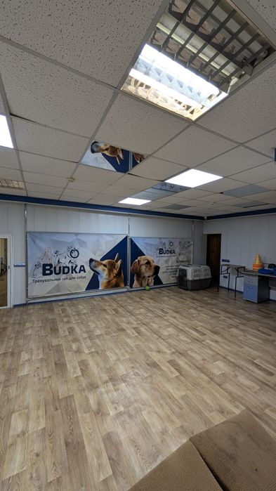 Здається в оренду комерційне приміщення по вул. Української Дивізії