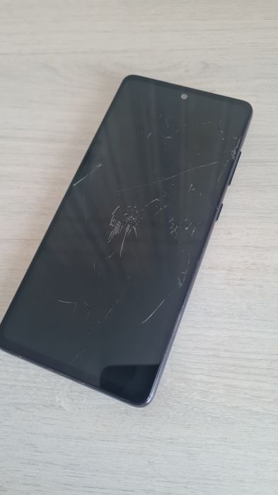 Смартфон samsung galaxy s20fe