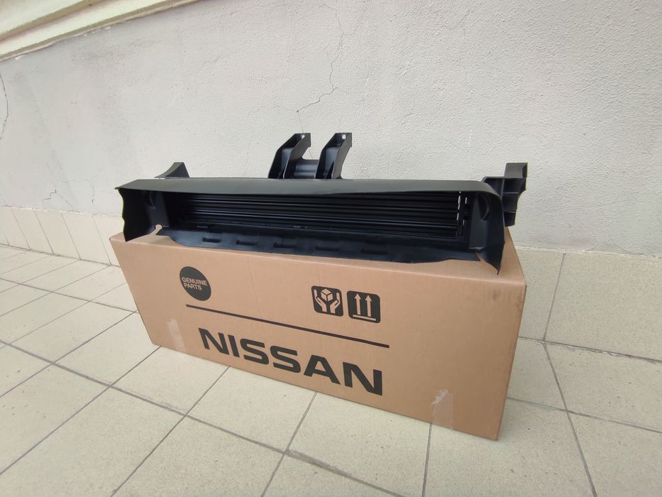 Жалюзи радиатора (в сборе) Nissan ROGUE t32 c 2017-2018гг НОВЫЙ