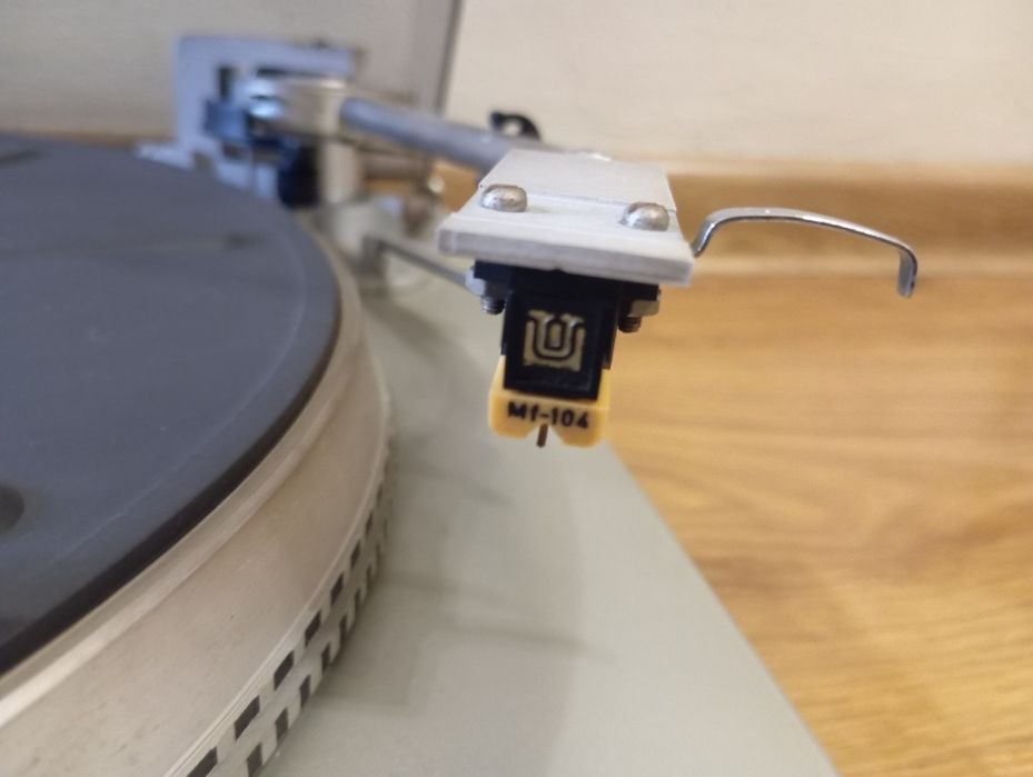 Adapter,gramofon.Unitra 8010