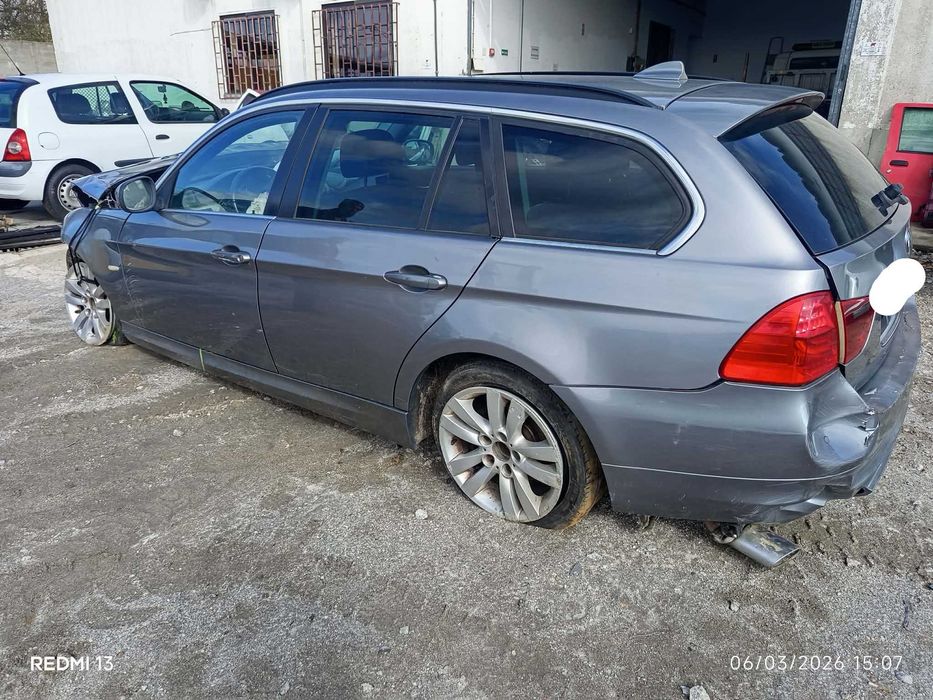 Para peças BMW 3 Touring 2.0 318D ano 2010