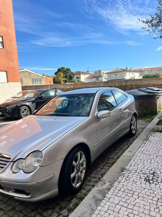 Mercedes-Benz C 220 — fotografia 2