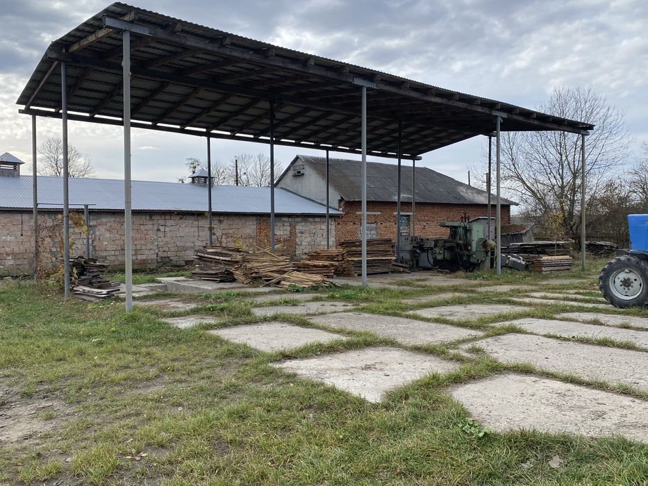 Деревообробне підприємство пилорама