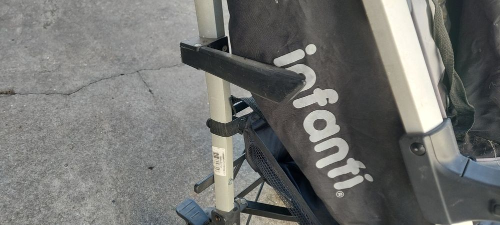 2 Baby Strollers510160257837977604