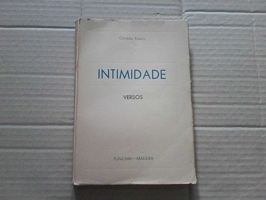 Intimidade : versos