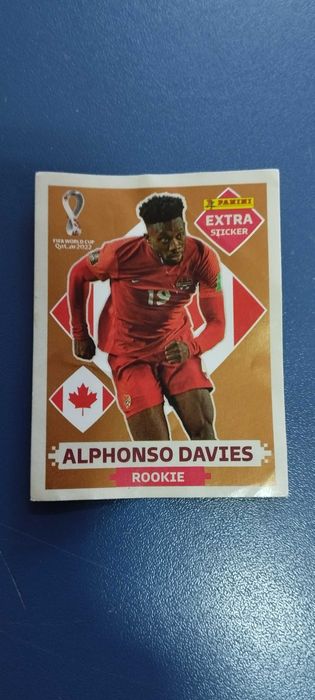 Carta do Raphaël Varane extra sticker base