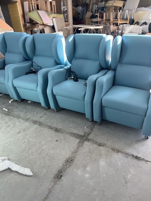 Cadeirão geriatrico, poltronas,sofas