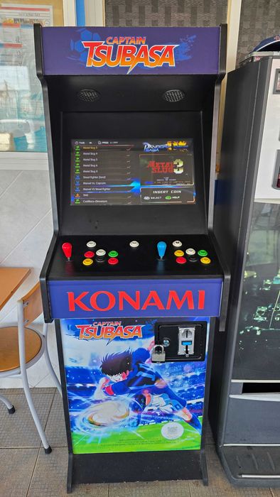 Máquina Arcade – 7.000 Jogos Clássicos com moedeiro