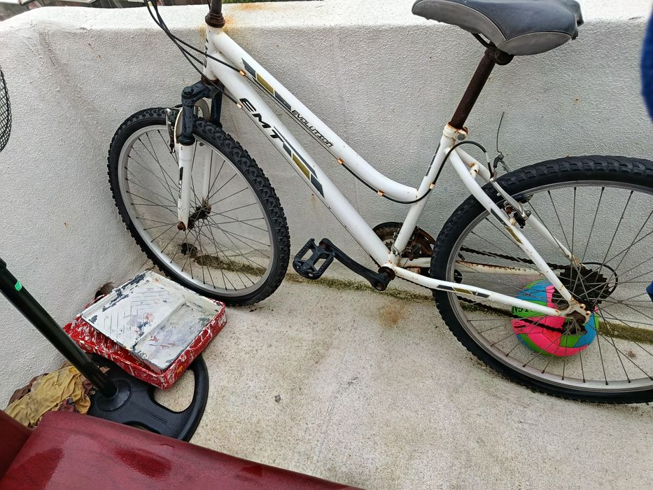 Bicicleta montanha/cidade usada