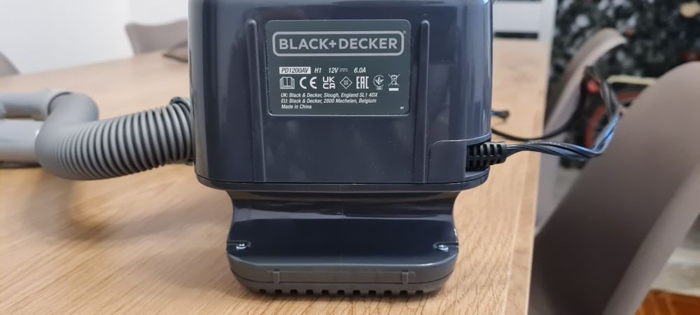 Aspirador carro black and deker