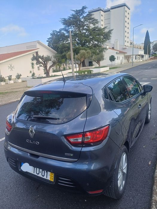 Clio 1.5  Limited  80 000 kms